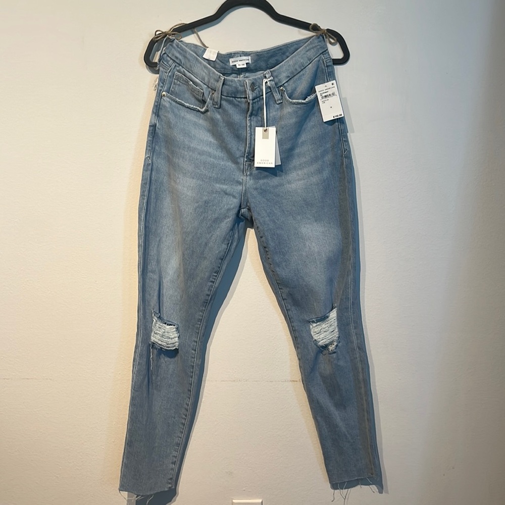 NWT GOOD AMERICAN JEANS - Size 10/30 Good Legs Crop
